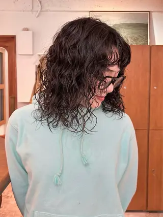 ミディアム パーマ 綾/ベージュカラー /パーマ🩰のヘアスタイル