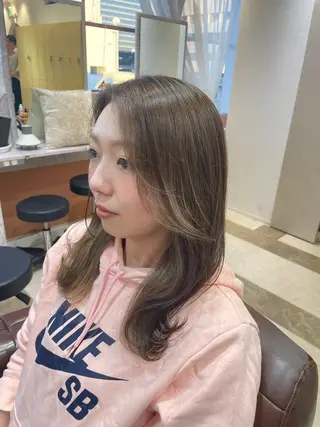 セミロング 🧸顔周りカット /透明感🎀のヘアスタイル
