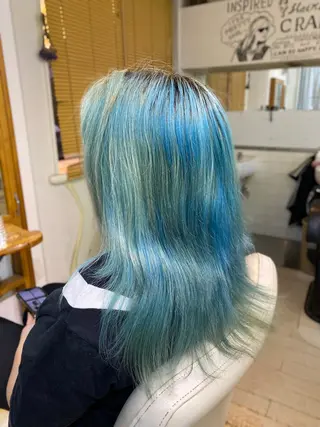 セミロング カラー CRADLE Takeuchiのヘアスタイル
