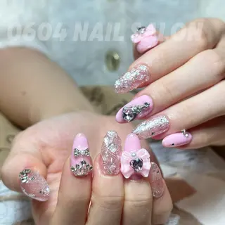 ネイル ishiro 🍂のネイルデザイン