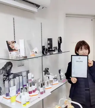 ニキビ・ニキビ跡専門 レゾン京橋店　のエステ・リラクイメージ