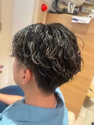 メンズ 🍒🌷ピンクカラー 🌷🍒井出まりあのヘアスタイル