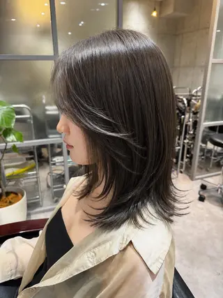 ミディアム オオカワユウキ 🎀newi池袋のヘアスタイル
