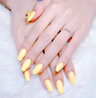 ネイル 小島 阿佑美のネイルデザイン