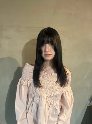カラー 石江 奈琉のヘアスタイル
