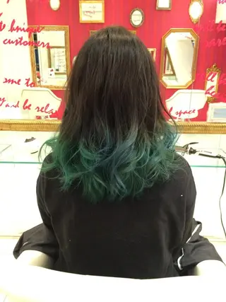 セミロング カラー 🫧こおりやま なつみ🫧のヘアスタイル