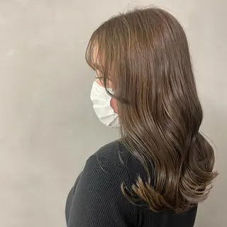 セミロング カラー ヘアアレンジ 🫧縮毛矯正/髪質 改善🫧熊野未来のヘアスタイル
