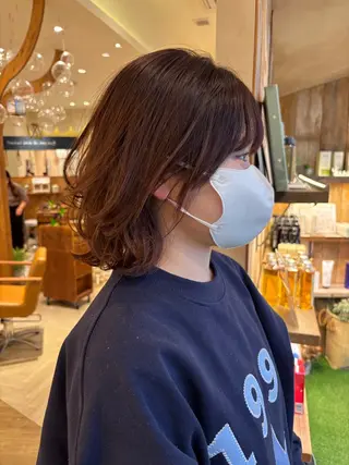 ミディアム カラー レイヤーカット✨ 艶髪藤野のヘアスタイル