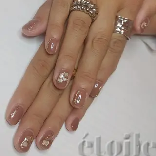 ネイル étoile(エトワール)所属・山田 可愛のネイルデザイン