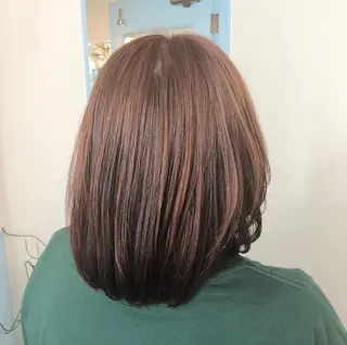ミディアム カラー つばた みゆ🦋のヘアスタイル