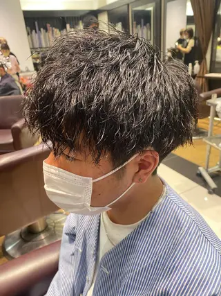 ショート パーマ メンズ 酸スト/フェザー パーマ/三谷海斗のヘアスタイル