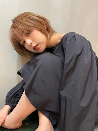 ショート カラー ショート/ボブ/ 心斎橋/宮脇美奈のヘアスタイル