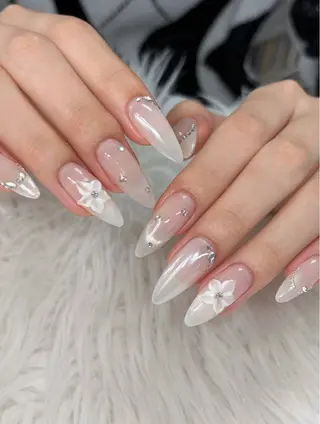 ネイル Bitty／ SENA⋆˙⟡ —のネイルデザイン