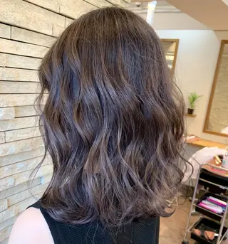 ミディアム カラー JIL BLAN千葉 代表　Toshikiのヘアスタイル