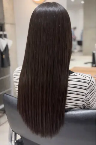 Orque Omotesando所属・田中 奈布のヘアスタイル