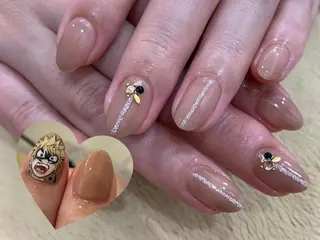ネイル 中川 愛理のネイルデザイン