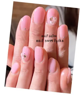 ネイル ﾈｲﾙﾙｰﾑﾘｯｶ 𝐦𝐚𝐲𝐮のネイルデザイン