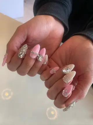 ネイル ♡ビジュール♡ NAIL &まつ毛のマツエク・マツパデザイン