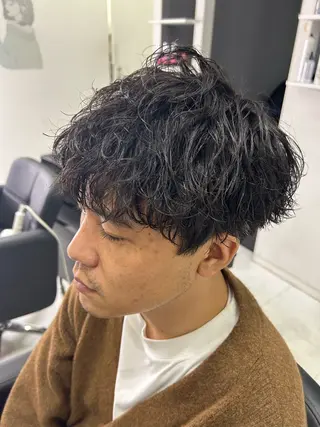 ショート カラー パーマ ヘアアレンジ メンズ 🔥メンズパーマ 特化 渡辺一翔のヘアスタイル
