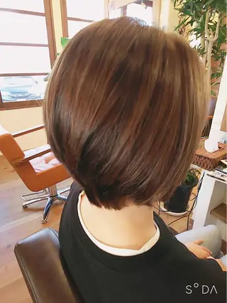 ショート 井上 真利のヘアスタイル