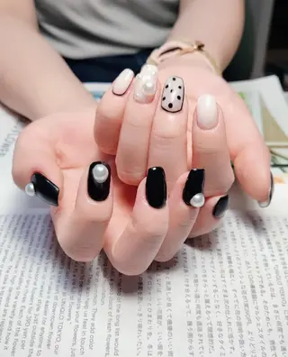 ネイル E·U·B ネイル所属・横浜市中区曙町 E·U·Bネイルのネイルデザイン