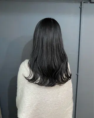 ロング カラー 暗髪とオリーブ🌿 渡辺拓人のヘアスタイル