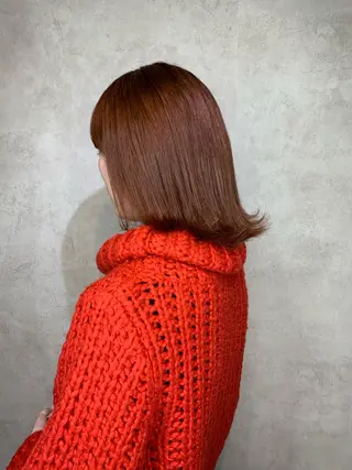 ミディアム カラー swan ユイカのヘアスタイル