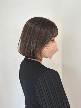 ショート カラー TRENCH　相澤 果歩のヘアスタイル