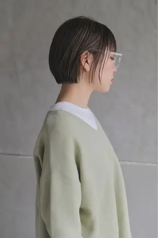 ミディアム さの あやねのヘアスタイル