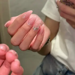 ネイル UnFLAIR 麻布十番店🧸NAOのネイルデザイン