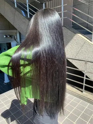 ロング 髪質改善・ハイトーン 🌈SENAのヘアスタイル