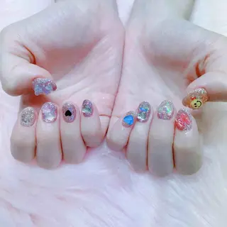 ネイル MoonNail ユリ🌸のネイルデザイン