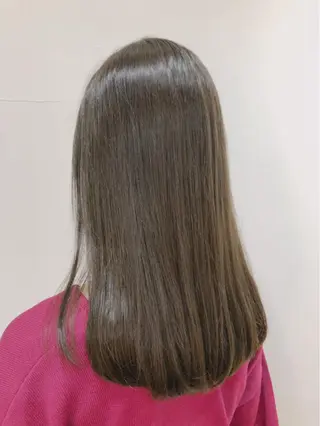 セミロング equal銀座 黒田💚のヘアスタイル