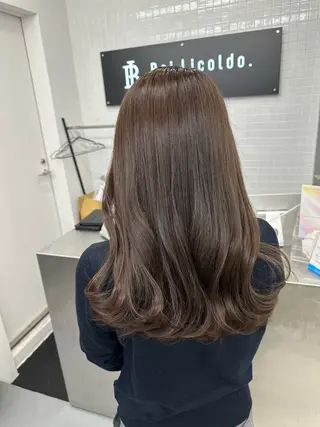 セミロング カラー 古田 昂也のヘアスタイル