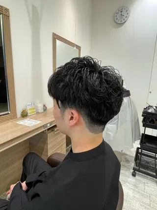 パーマ メンズ 加藤 未歩のヘアスタイル