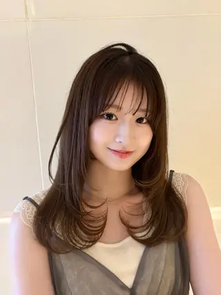 ミディアム Ayano‪‪🎀似 合わせ×透明感🎀のヘアスタイル