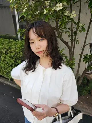 セミロング パーマ OMA　 カタギシのヘアスタイル