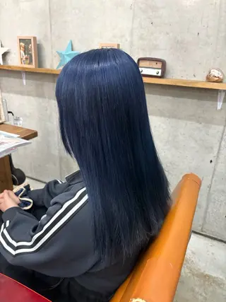 カラー Trip/ AYUのヘアスタイル