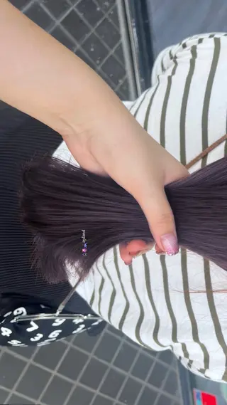 セミロング alu yuinaのヘアスタイル