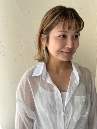 ショート ハイトーンカラー🩵 耳ツボジュエリー👂のその他イメージ