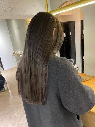 ロング カラー 'ele 🦄堀内佑茉のヘアスタイル