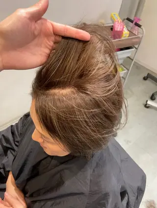 ショート カラー 廣庭 勇人のヘアスタイル
