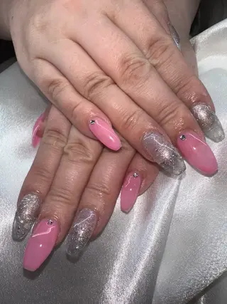 ミディアム YOKOSUKA NAILS💅✨のネイルデザイン