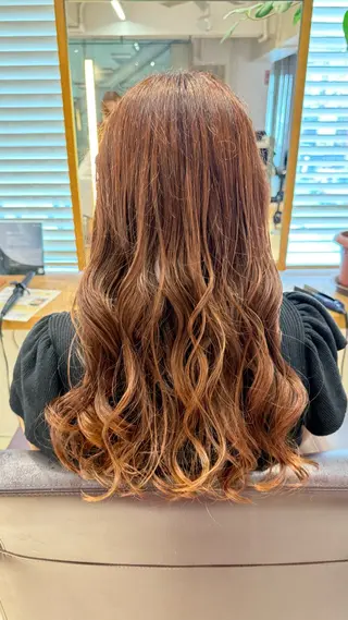 ロング ヘアアレンジ 暖色カラー/ ストレート/くるみのヘアスタイル