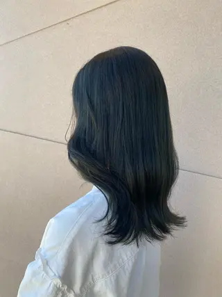 セミロング Lien.AKI 透明感カラー🤍のヘアスタイル