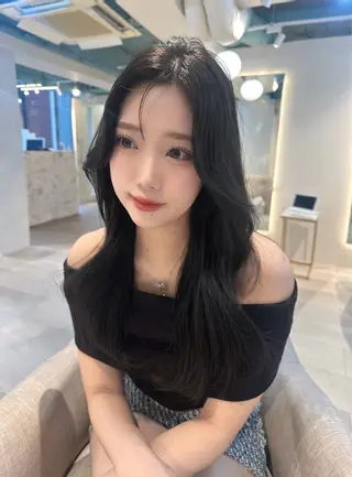 カラー mo moのヘアスタイル