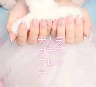 ネイル pink ladyサロン所属・べ にのネイルデザイン