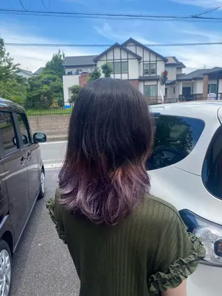 ミディアム 肥田 夕蘭のヘアスタイル