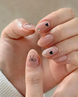 ネイル FuFu.Nail 2️⃣番のネイルデザイン