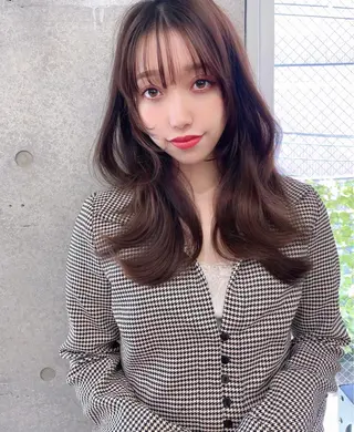 ロング カラー パーマ ヘアアレンジ レイヤーカット、 大人可愛い　中村美羅のヘアスタイル
